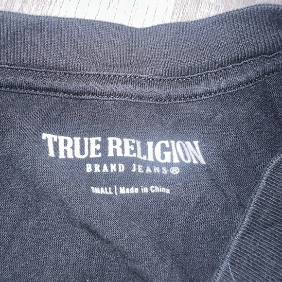 True religion long sleeve - Picture 2 of 3